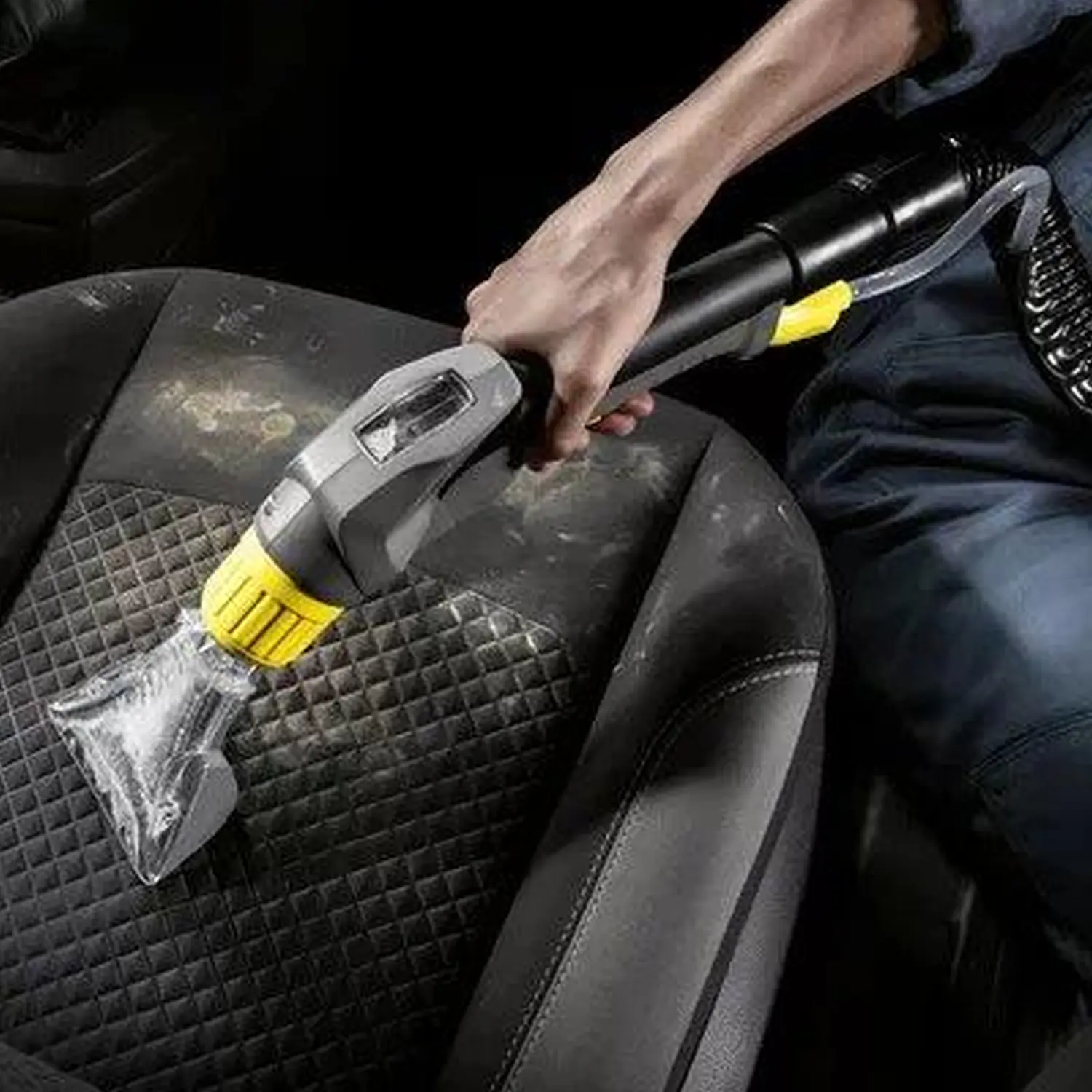 Polsterreinigung von Cleaning Solutions