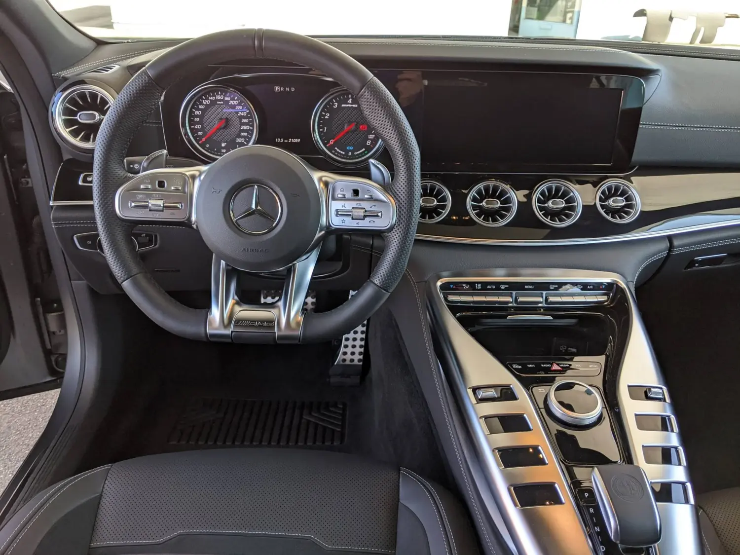 Auto von Cleaning Solutions